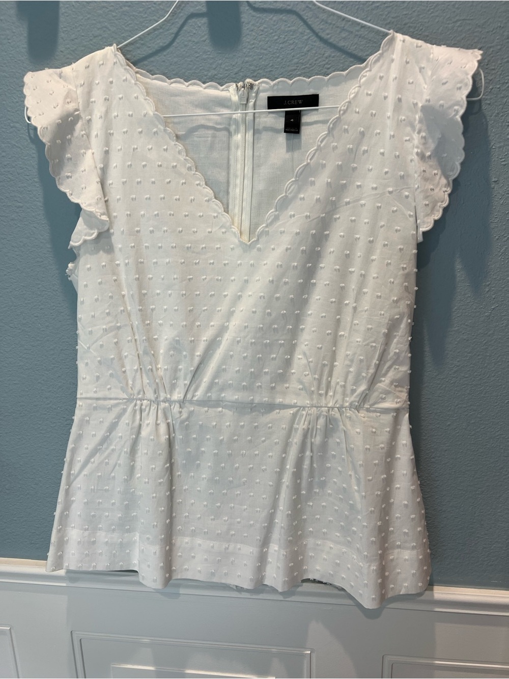 J. Crew White Swiss Dot Peplum top with Scalloped V-Neck size 4 NWT